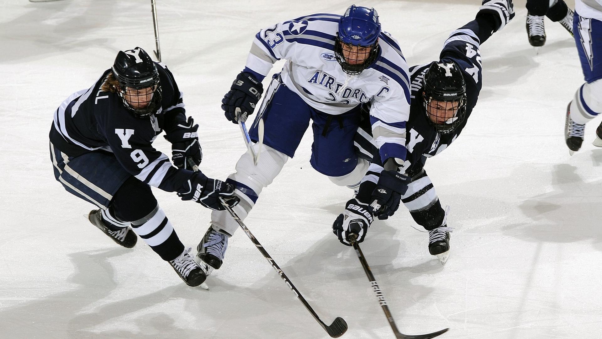 凯恩比肩哈兰德!1.3亿超巨独造5球导演逆转,拜仁主场0-2到6-2狂胜